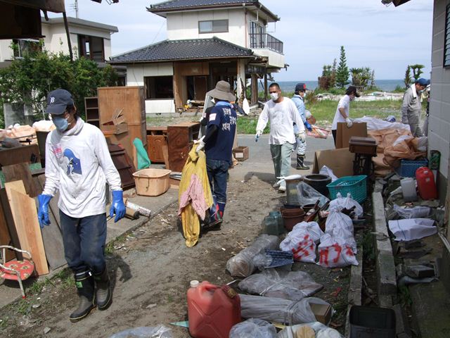 Shapla Neer Japan Supporting Temporary Housing Residents