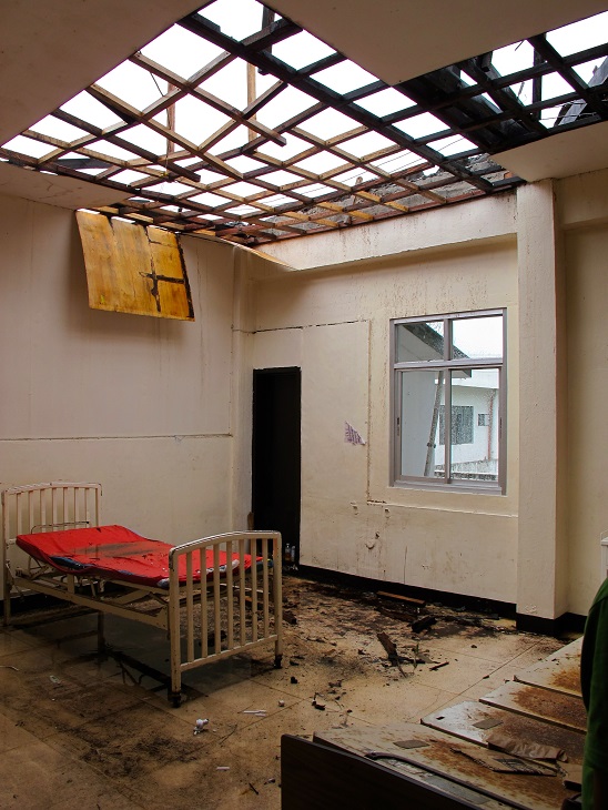 Typhoon Damage at Ziga District Hospital, Tabaco - Paint