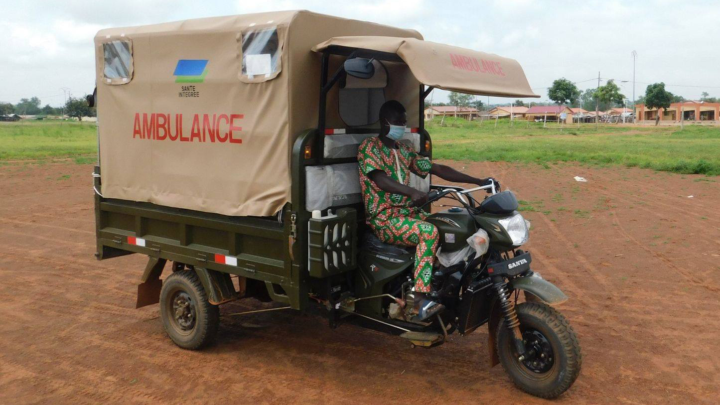 A community health worker with Integrate Health in Togo operates a moto ambulance, which transports pediatric patients and pregnant women to medical care. Direct Relief provided the group with a shipment of essential medications, including respiratory therapies and antibiotics, over the past week. (Courtesy photo)