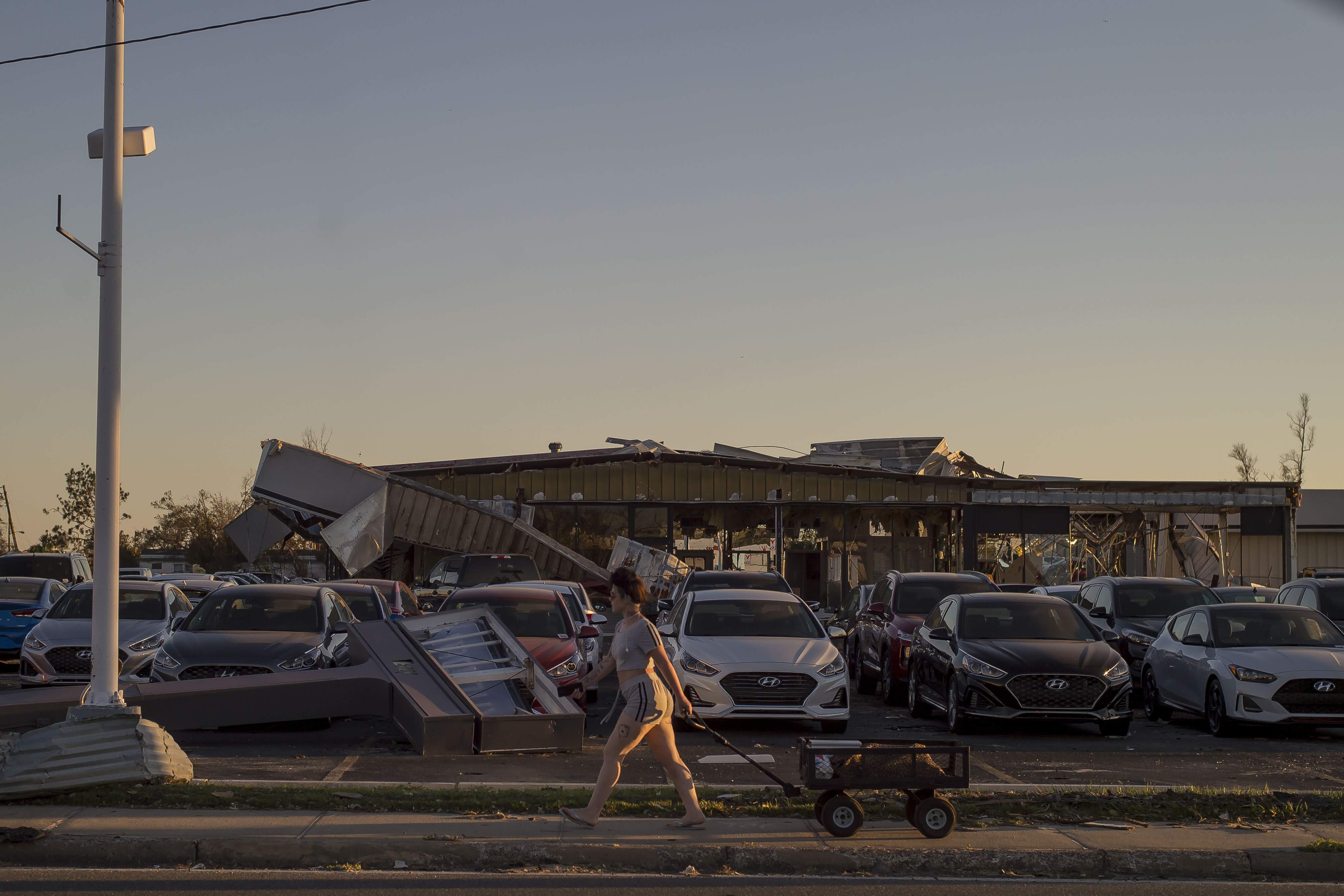 In Hurricane Michael S Wake Health Facilities Turn To Facebook To